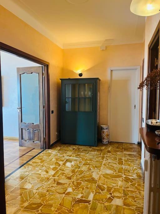 Brezza Di Mare Apartamento Imperia Exterior foto